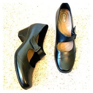 EUC Clark’s Artisan Mary Jane Pump (8)